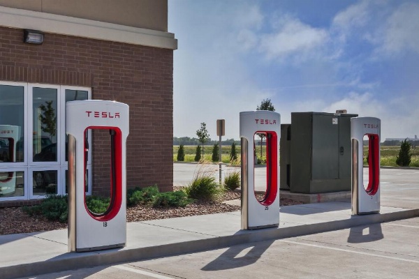 Holiday Inn Express Hotel & Suites Salina image 11